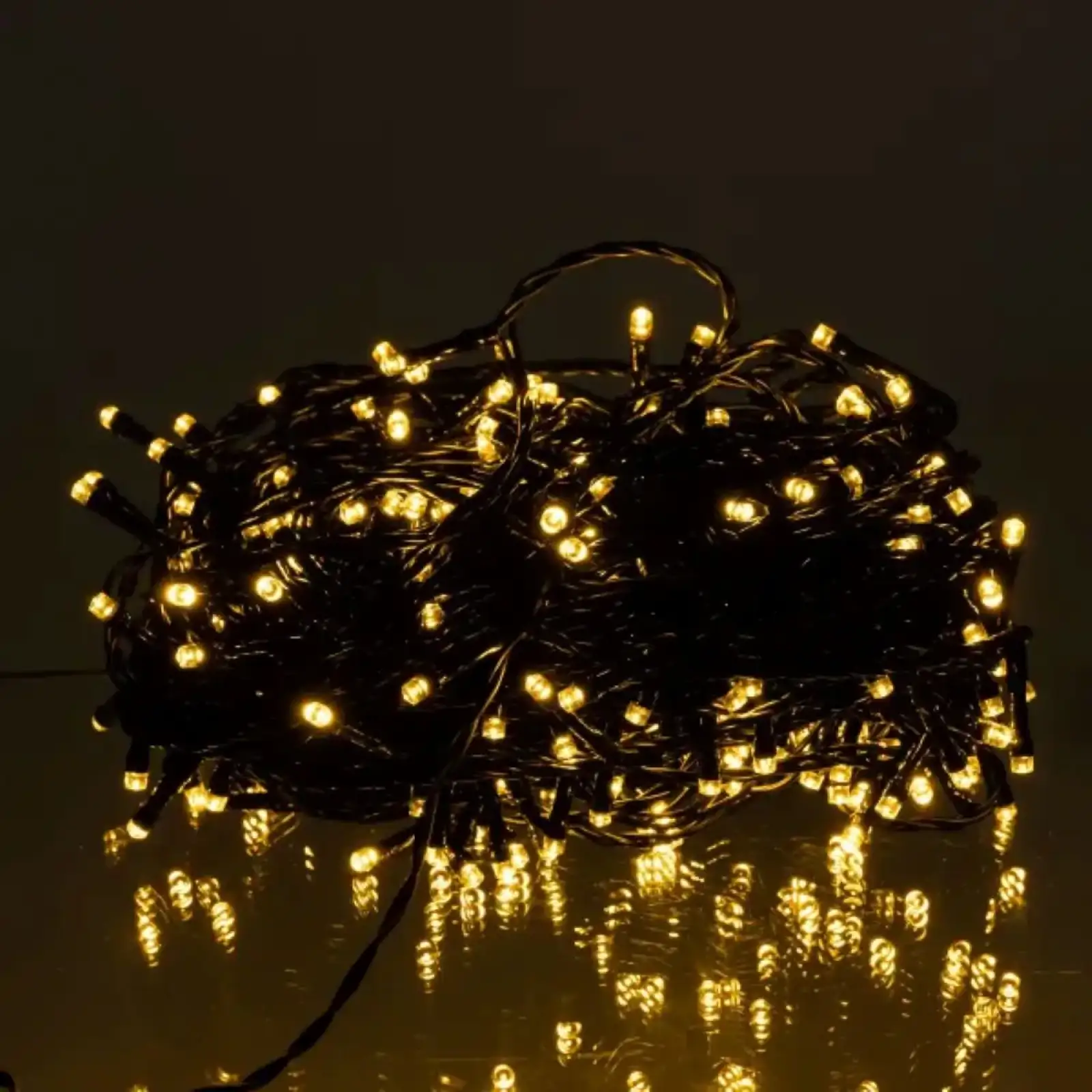Новогодняя гирлянда уличная 30 м 300 LED с солнечной батареей черный провод Желтый SB300L30MBY Garlando UA