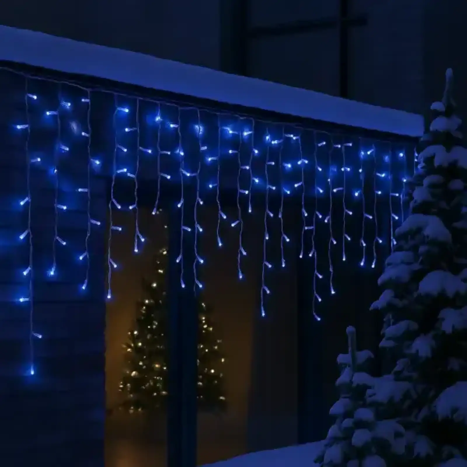 Уличная гирлянда Бахрома 12 м 200 LED белый провод Синий 12MWBL Garlando UA