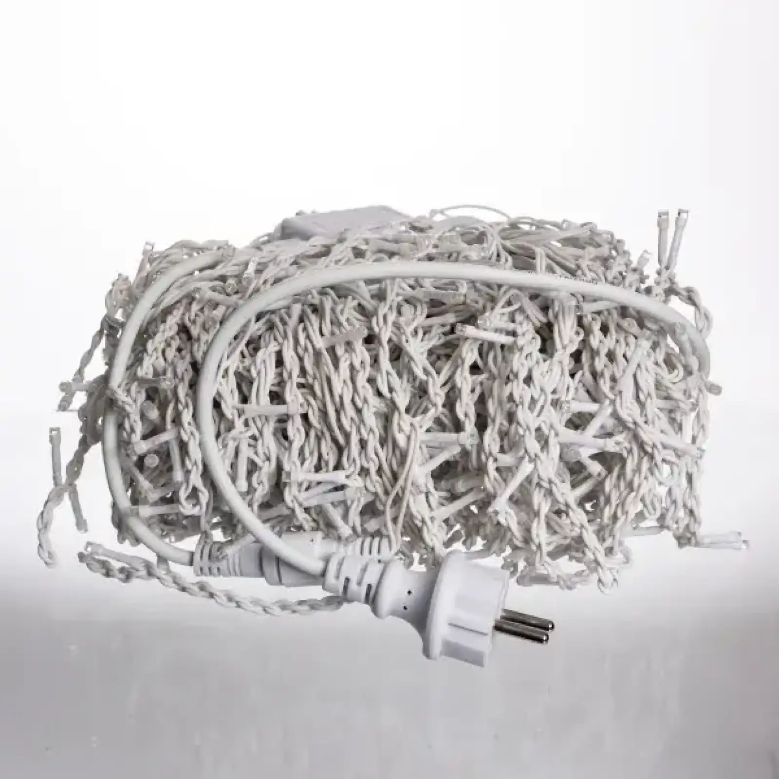 Вулична гірлянда Бахрома 36 м 600 LED білий провід Мультиколір 36MWML Garlando UA