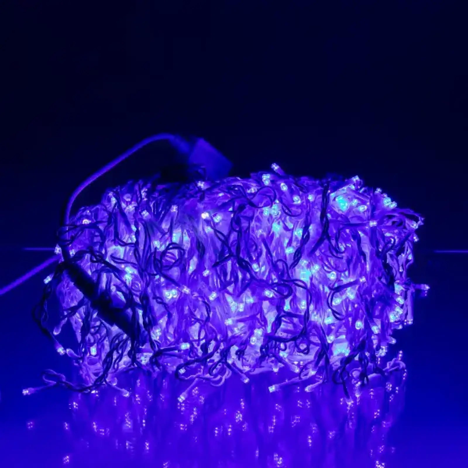Вулична гірлянда Бахрома 50 м 600 LED білий провід Синій 50MWBL Garlando UA
