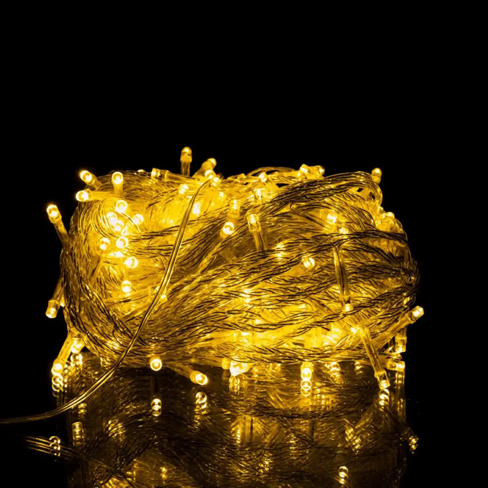 Новогодняя гирлянда комнатная нить 18 м 180 LED комнатная гирлянда белый провод Желтый свет W180LED18MWY Garlando UA