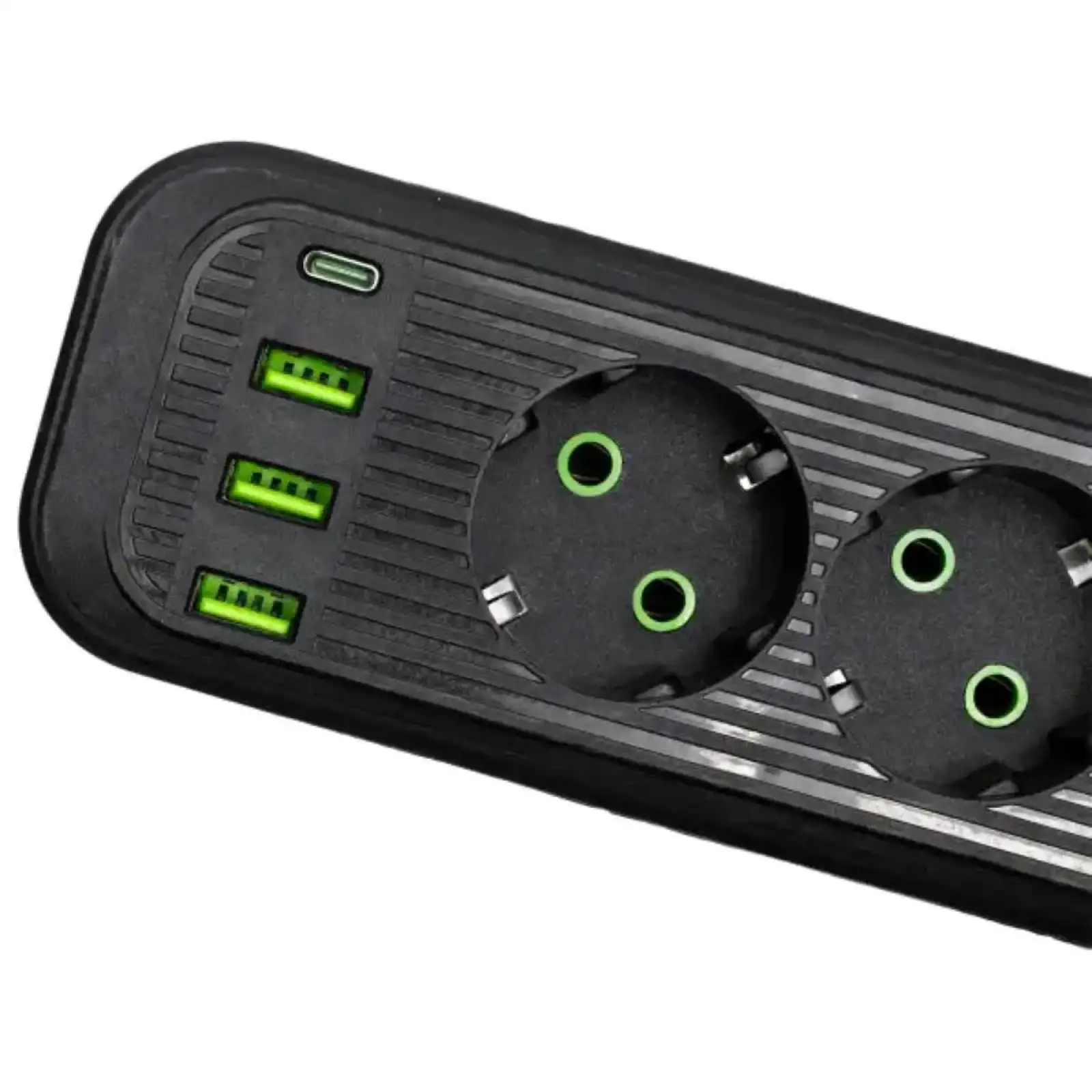 Мережевий фільтр-подовжувач 4 розетки 3xUSB-A 1xUSB-C 3м чорний HP-5-38M Yiwu UA
