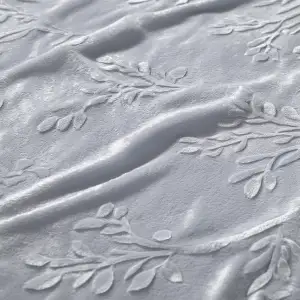 Покривало на ліжко 200*220 см плюшеве світло-сірий 9089-20-60-1 Colorful Home UA