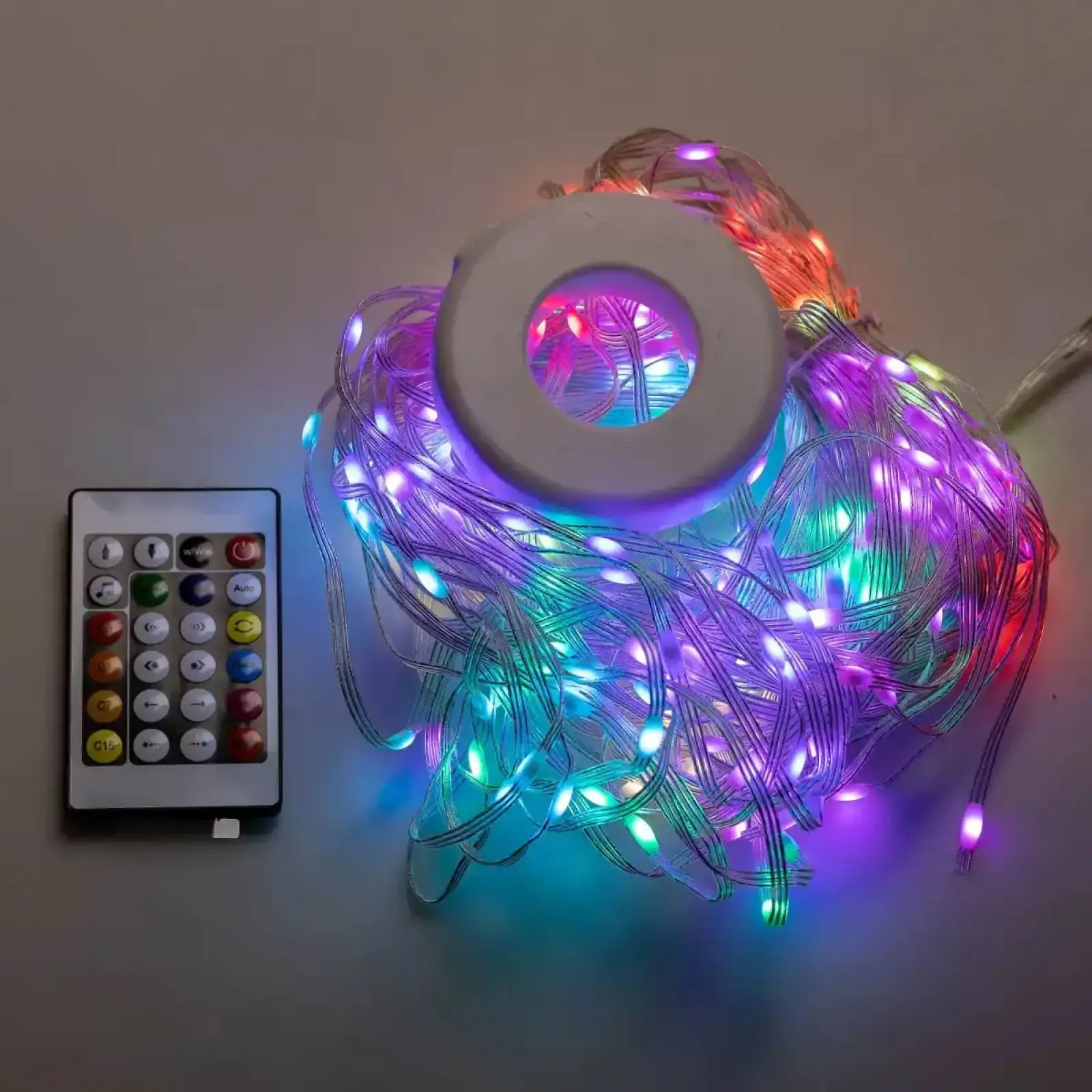 Розумна гірлянда Smart 200 LED довжина 2 м з керуванням зі смартфона прозора, мультиколор 1733042W Garlando UA