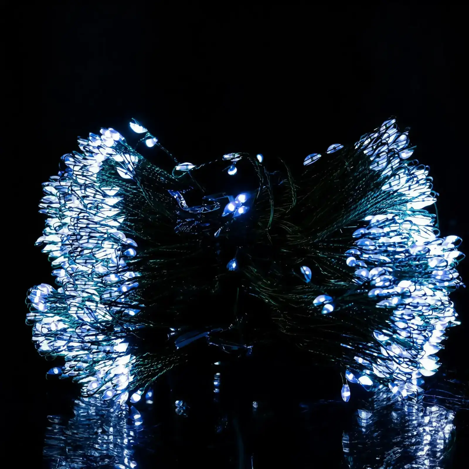 Гирлянда Конский хвост Мишура 1800 LED 20 нитей 3 м зеленая, белый GarlandoPro D1800L3MGW UA