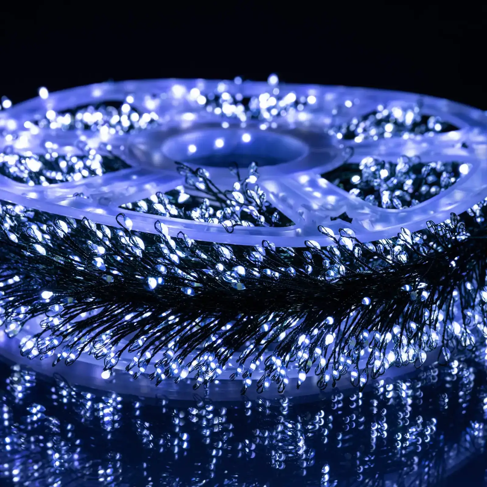Гірлянда-нитка Роса Хвойна лапа 1000 LED 50 метрів зелена нитка білий Garlando D1000L50MGW UA