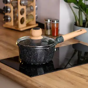 Сотейник з антипригарним покриттям 2,9 л з товстим дном Ø 18 см HP-4-431B MGC UA