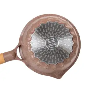 Сотейник з антипригарним покриттям 2,9 л з товстим дном Ø 18 см MGC HP-4-431CO UA