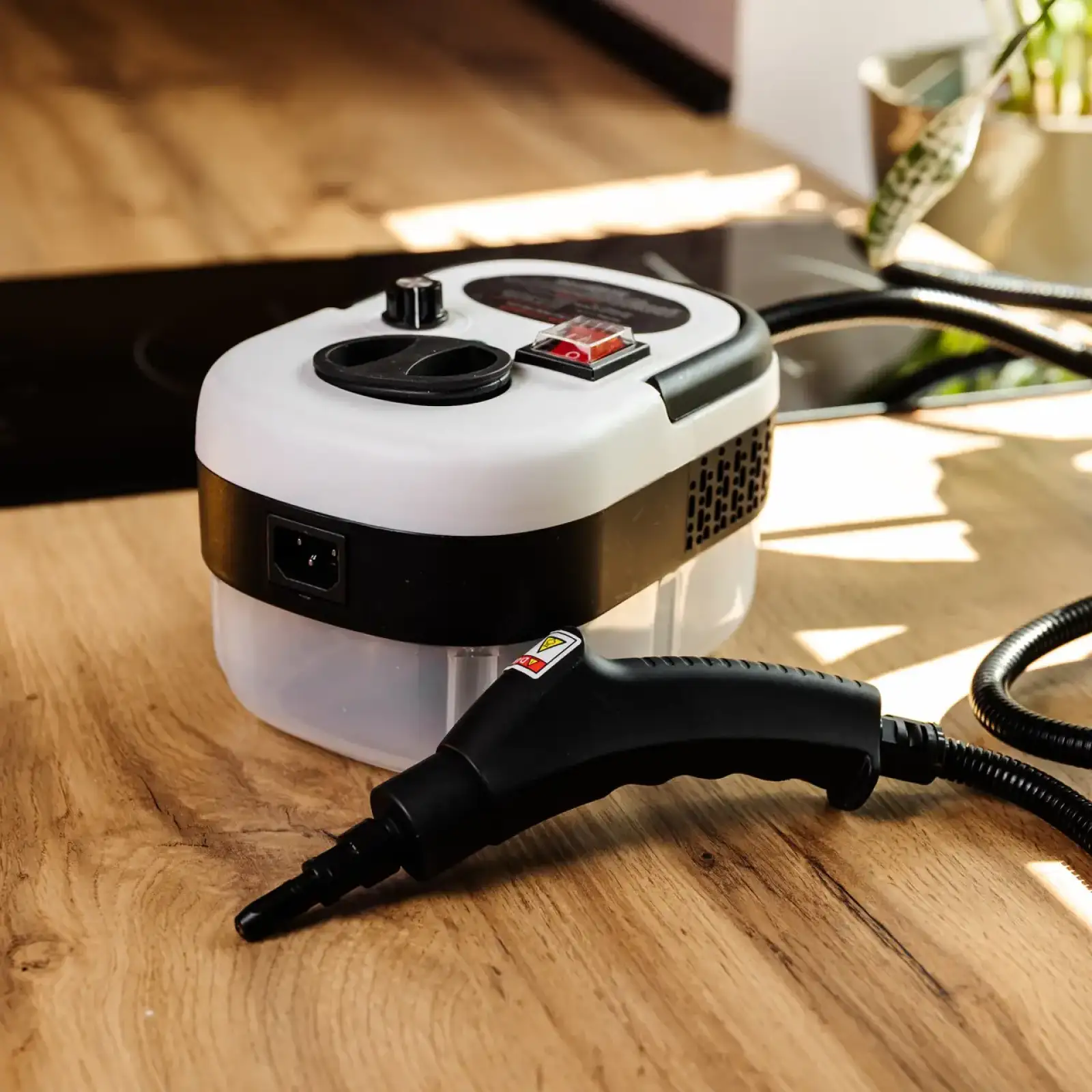 Пароочиститель ручной Steam Cleaner 2500 Вт с набором насадок и баком 1.2л HP-SC-002-white Yiwu UA