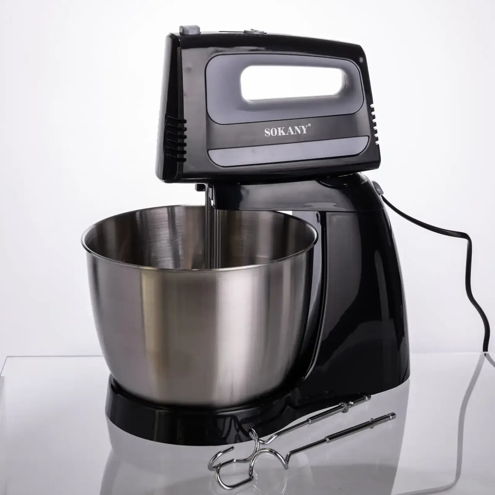 Стационарный миксер Sokany CX-6622 с чашей 3.5 л, 400 Вт, 5 скоростей, 2 насадкиЧерный UA
