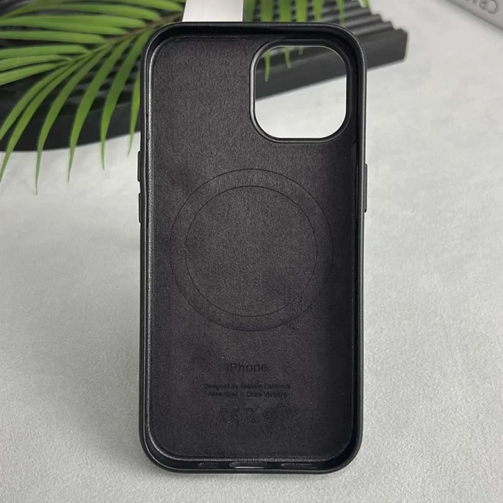 Чохол Leather Case (AAA) with MagSafe and Animation для Apple iPhone 16 Pro Black