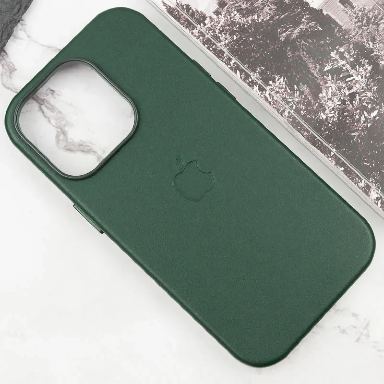 Чохол Leather Case (AAA) with MagSafe and Animation для Apple iPhone 16 Pro Green