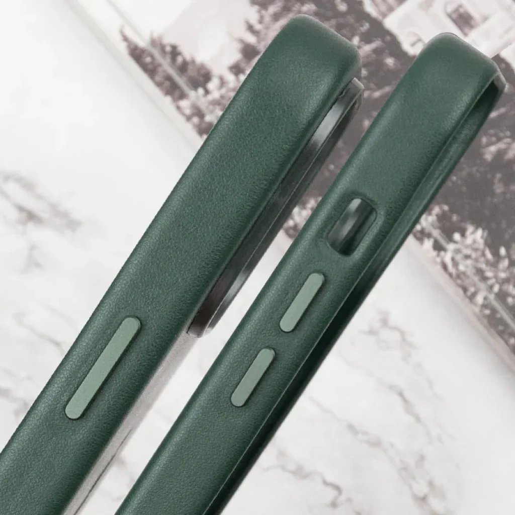 Чохол Leather Case (AAA) with MagSafe and Animation для Apple iPhone 16 Pro Green
