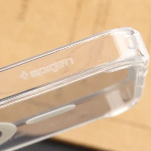 Чохол SGP Ultra Hybrid (MagFit) для Apple iPhone 16 Plus Transparent