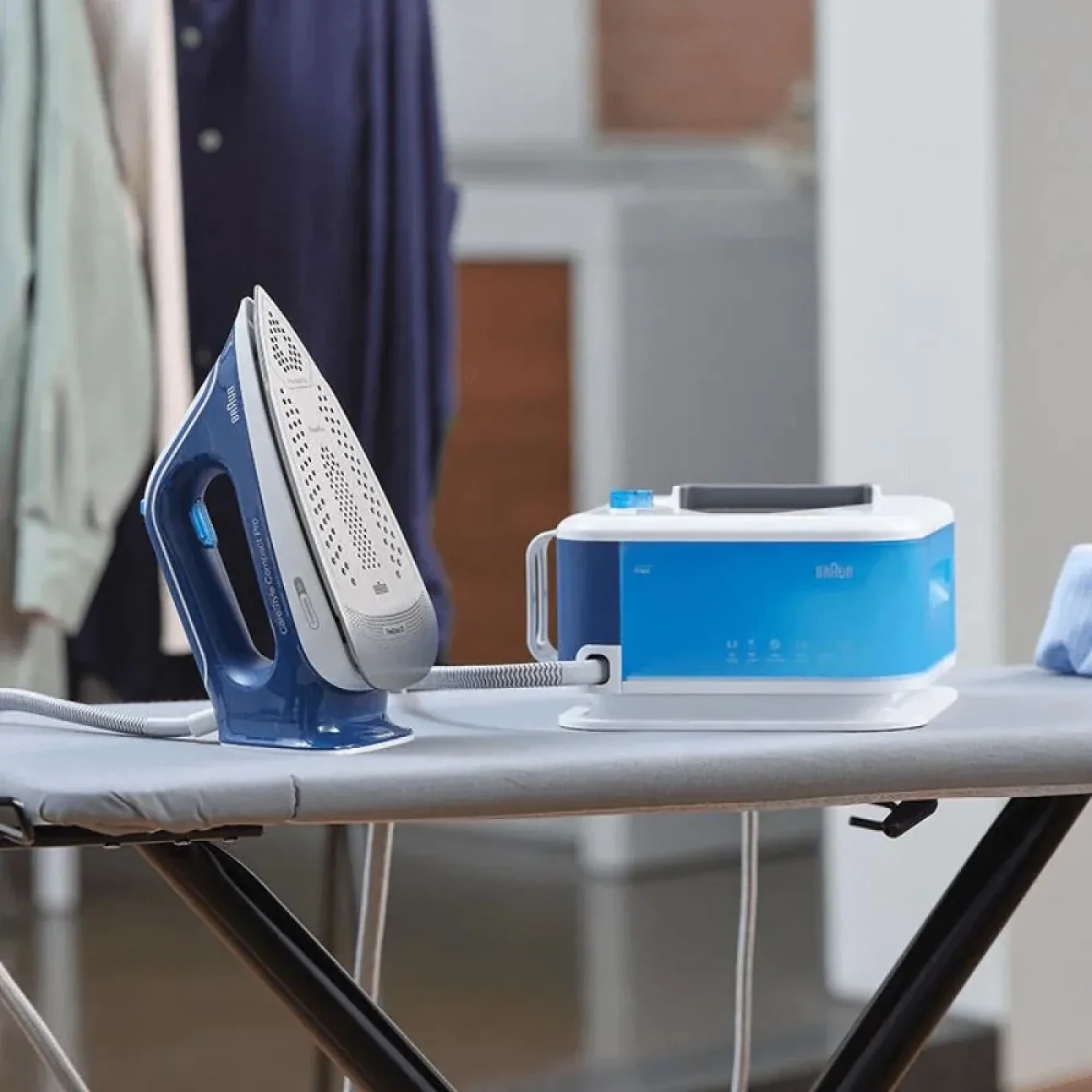 Прасувальна система BRAUN IS 2565 BL UA