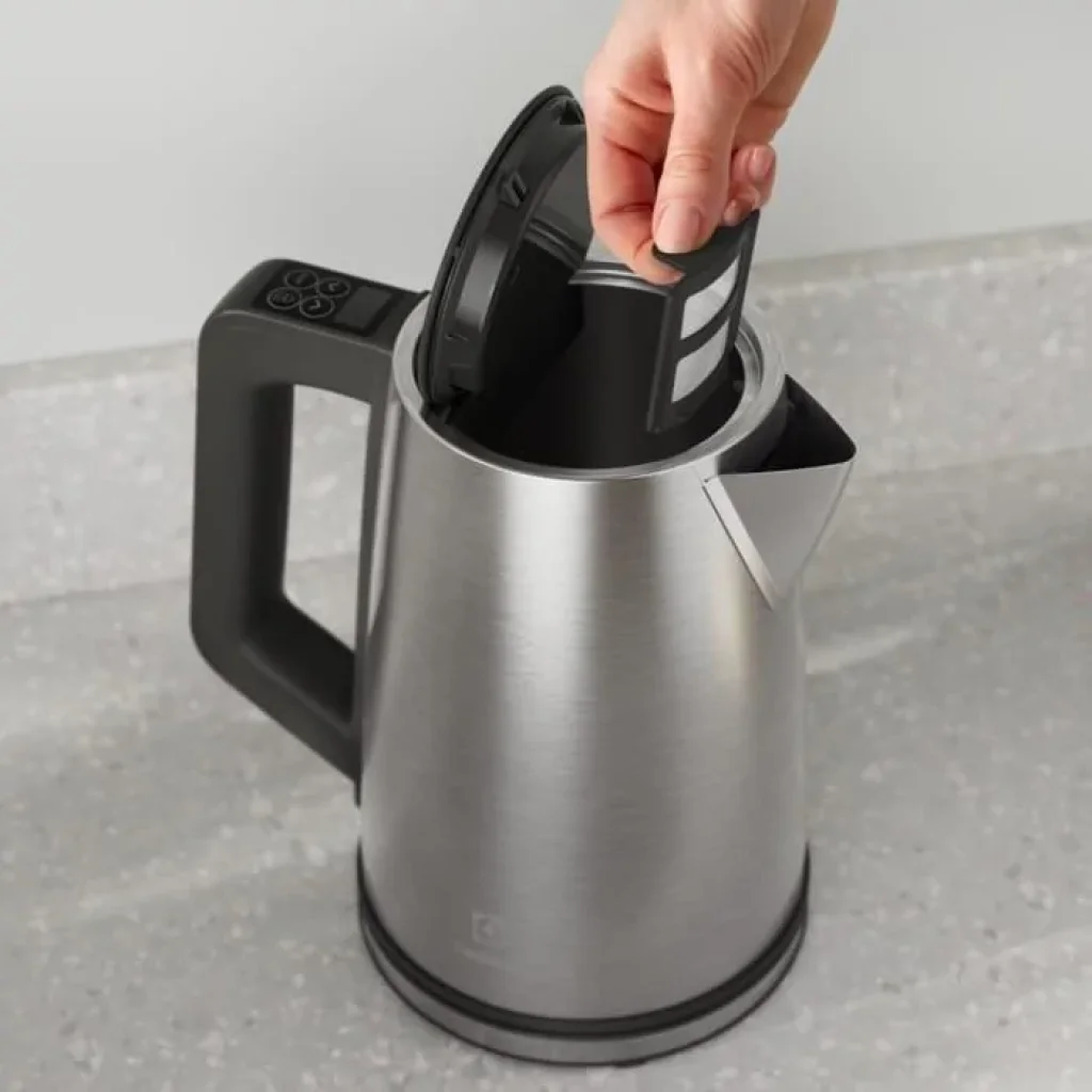 Електрочайник ELECTROLUX E5K1-6ST UA