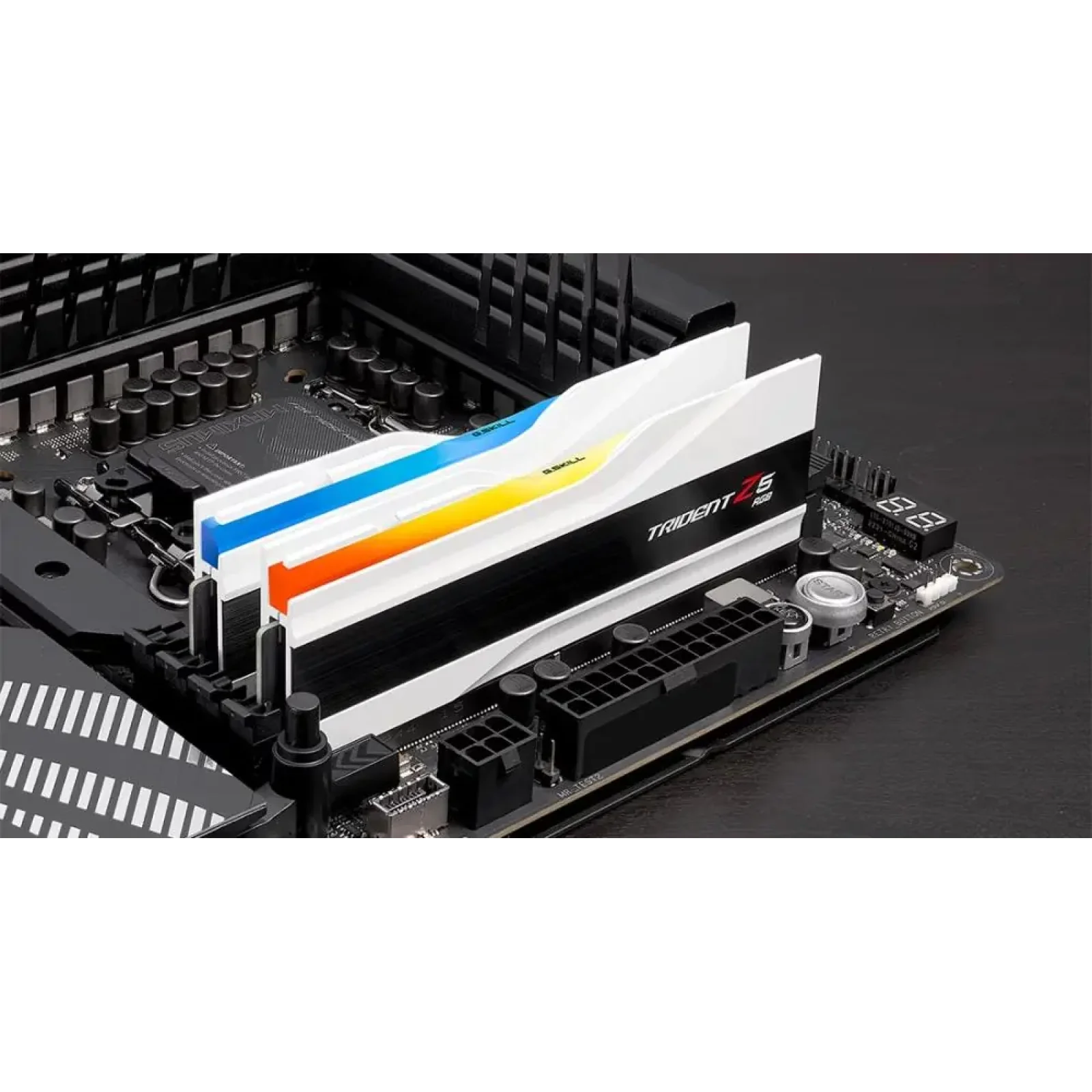 Набір з двох модулів пам'яті 64GB DDR5-6000 K2 6000J3636F32GX2-TZ5RW G.SKILL (F5-6000J3636F32GX2-TZ5RW) UA