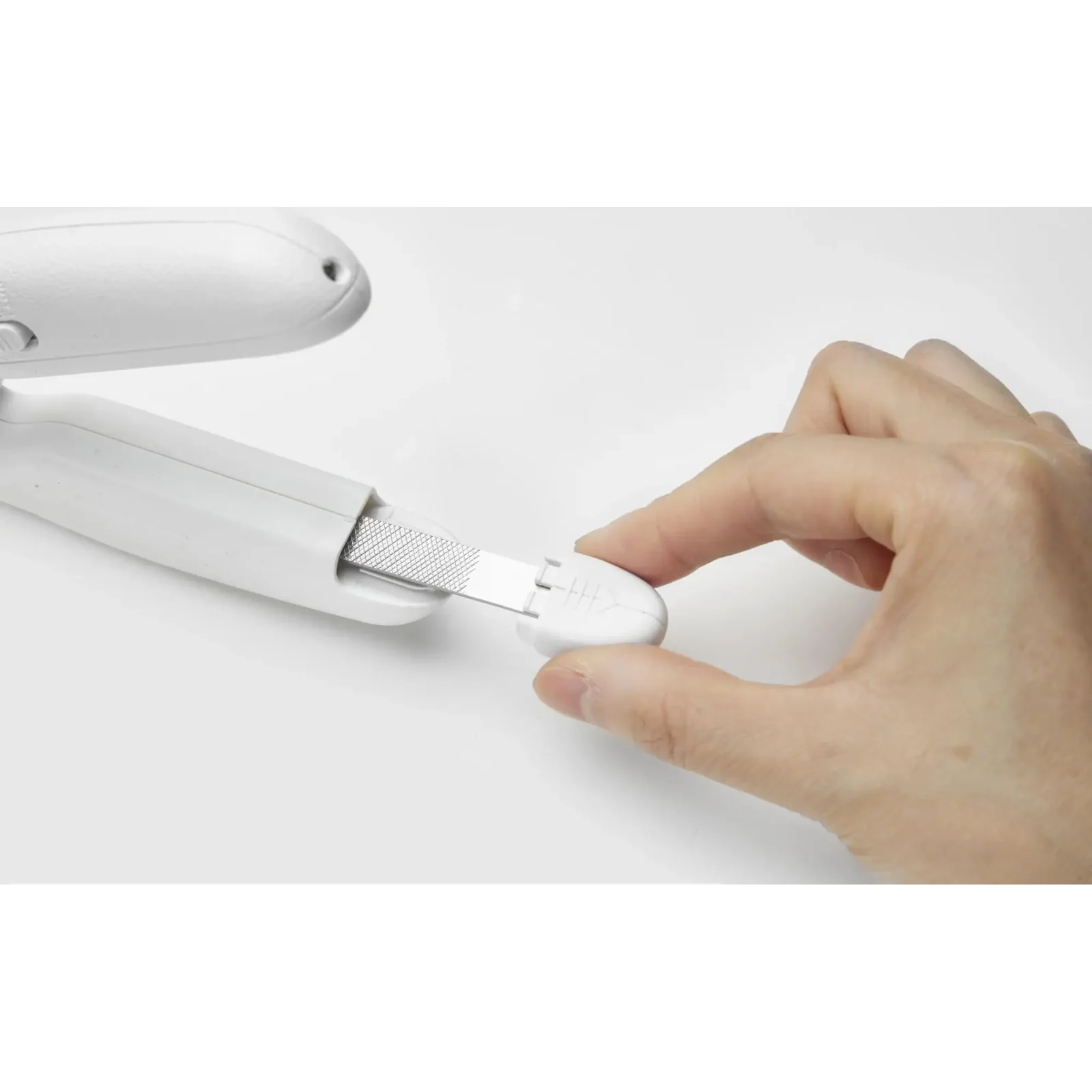 Кусачки PETKIT LED Pet Nail Clipper PRO PK2302 UA