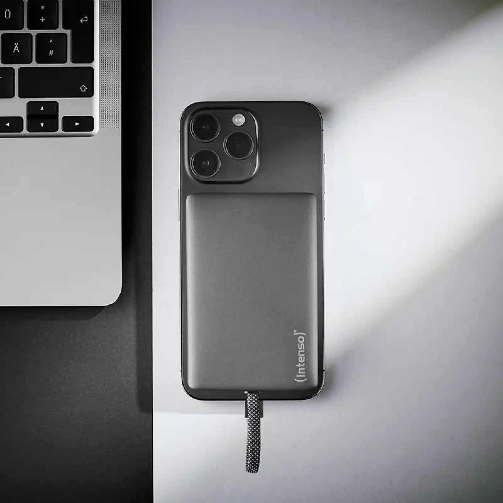 Зовнішній акумулятор USB 10000MAH MAG GREY 7340034 MC10000 INTENSO UA