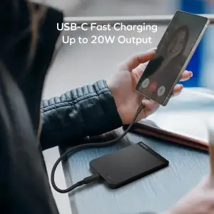 Зовнішній акумулятор WRL 5000MAH TITANIUM IP161Q2L MOMAX UA