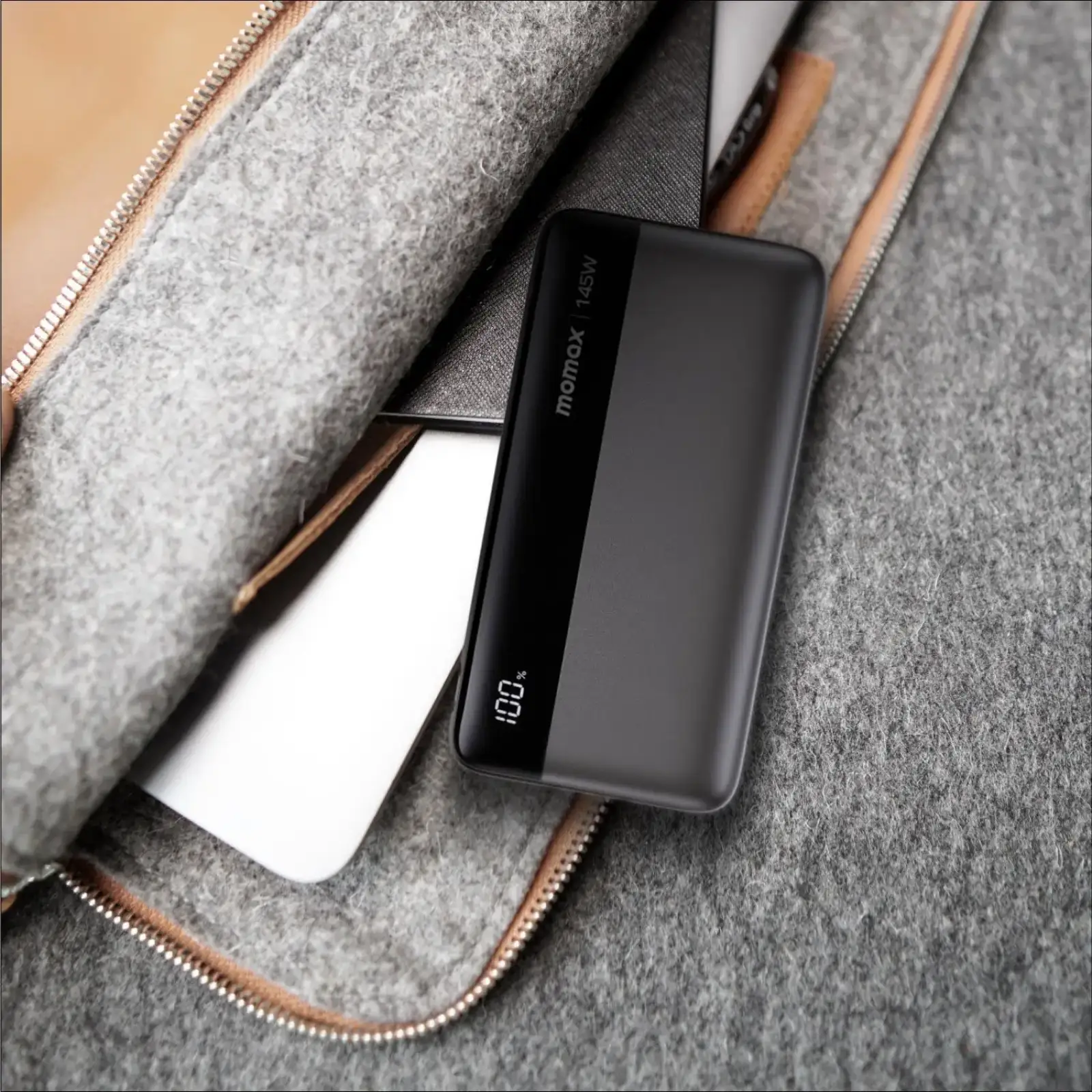 Зовнішній акумулятор USB-C 25000MAH BLACK IP150D MOMAX UA