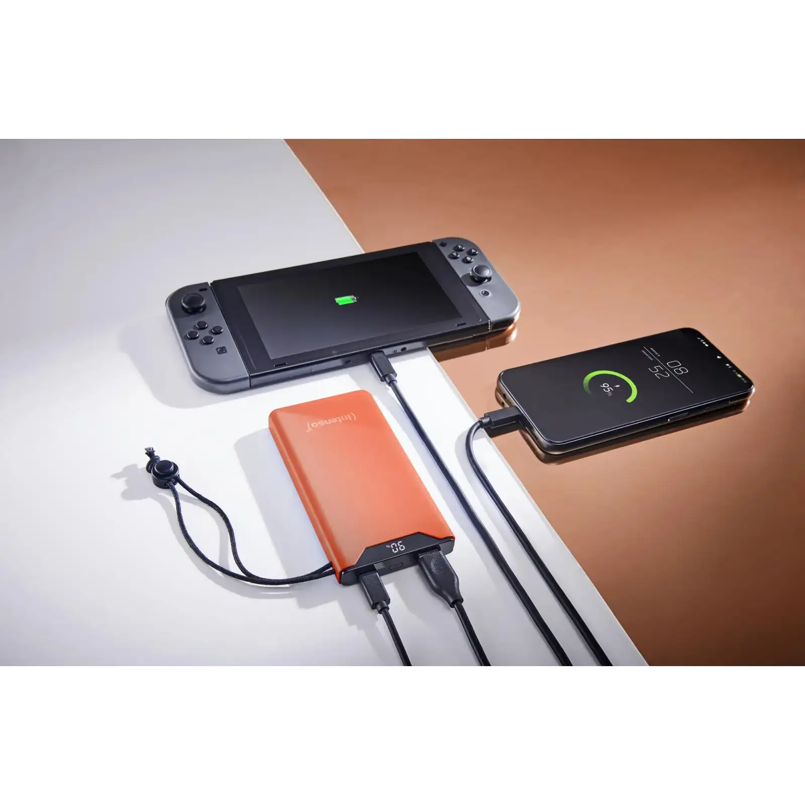 Зовнішній акумулятор USB 10000MAH QC3.0 ORANGE F10000 7332038 INTENSO UA