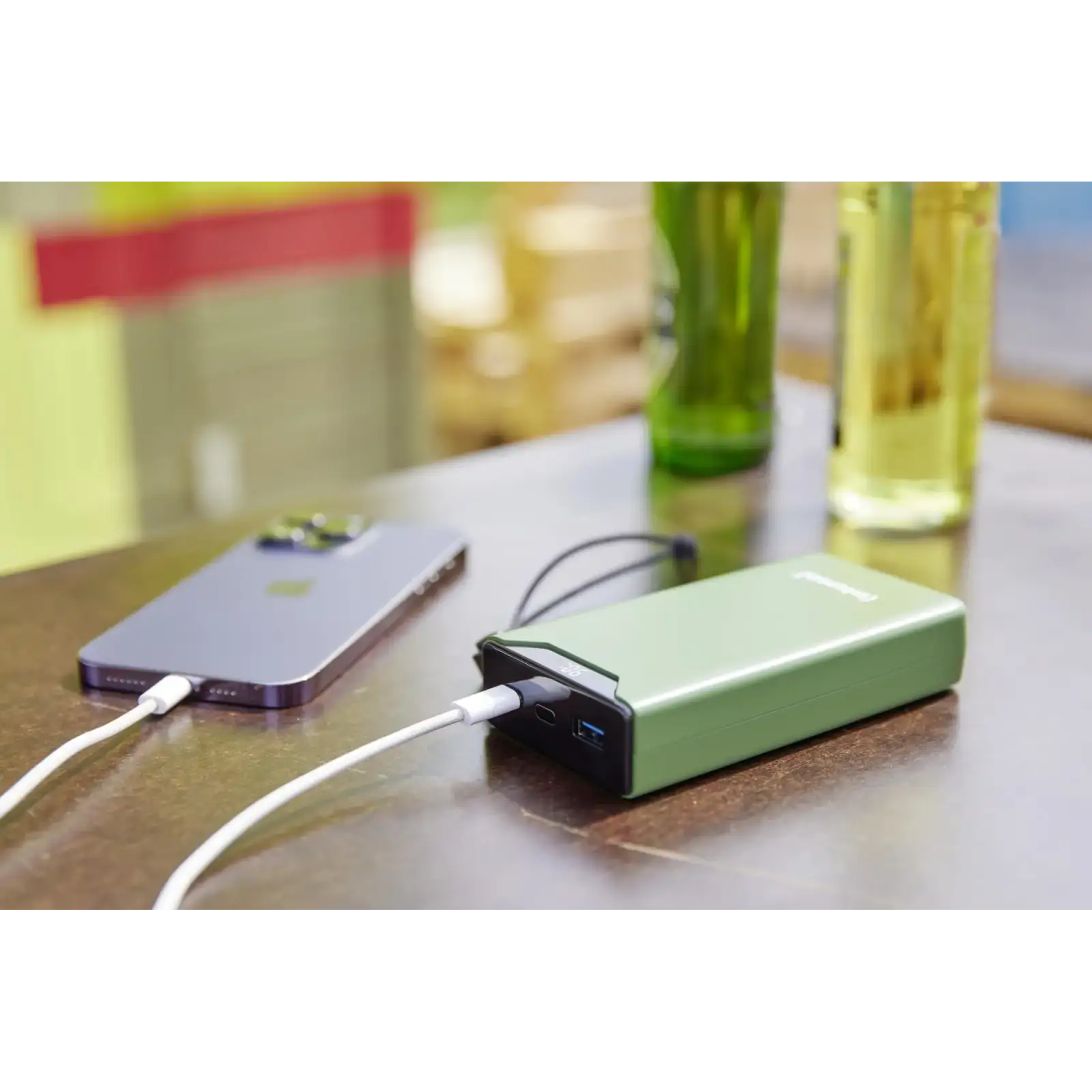 Зовнішній акумулятор USB 20000MAH QC3.0 GREEN F20000 7332057 INTENSO UA