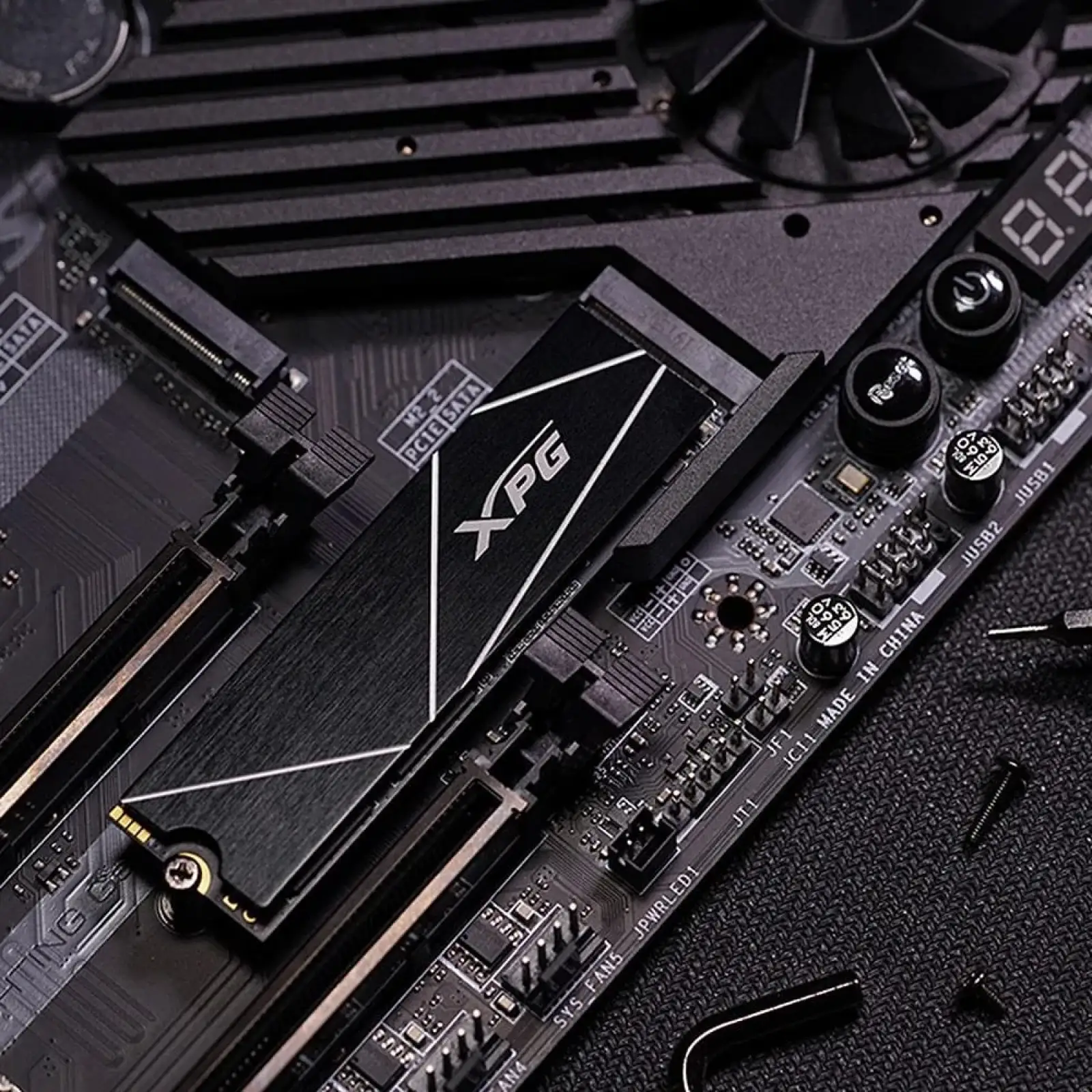 SSD накопичувач M.2 2280 2TB AGAMMIXS70B-2T-CS ADATA UA