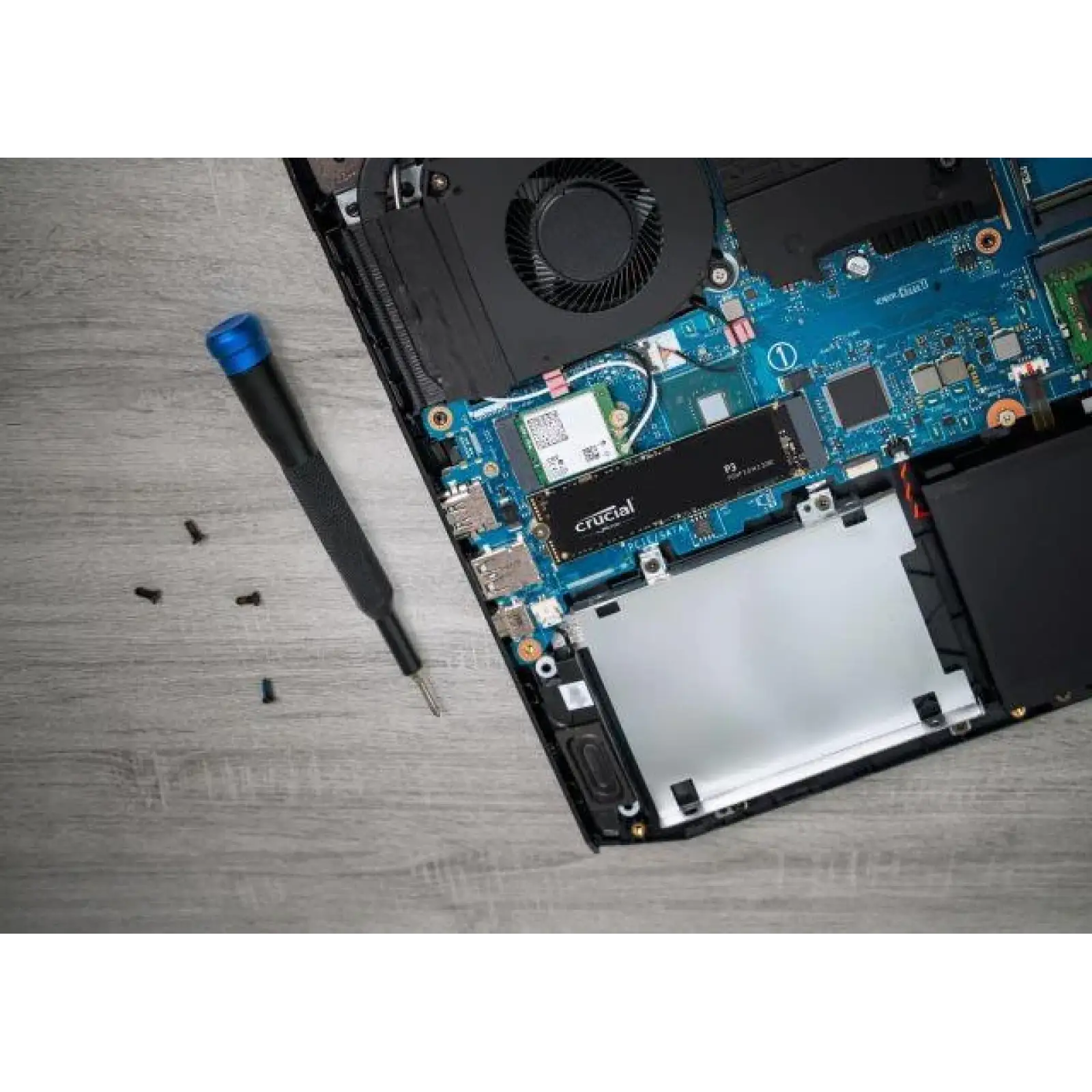 SSD накопичувач M.2 2280 500GB P3 CT500P3SSD8 CRUCIAL UA