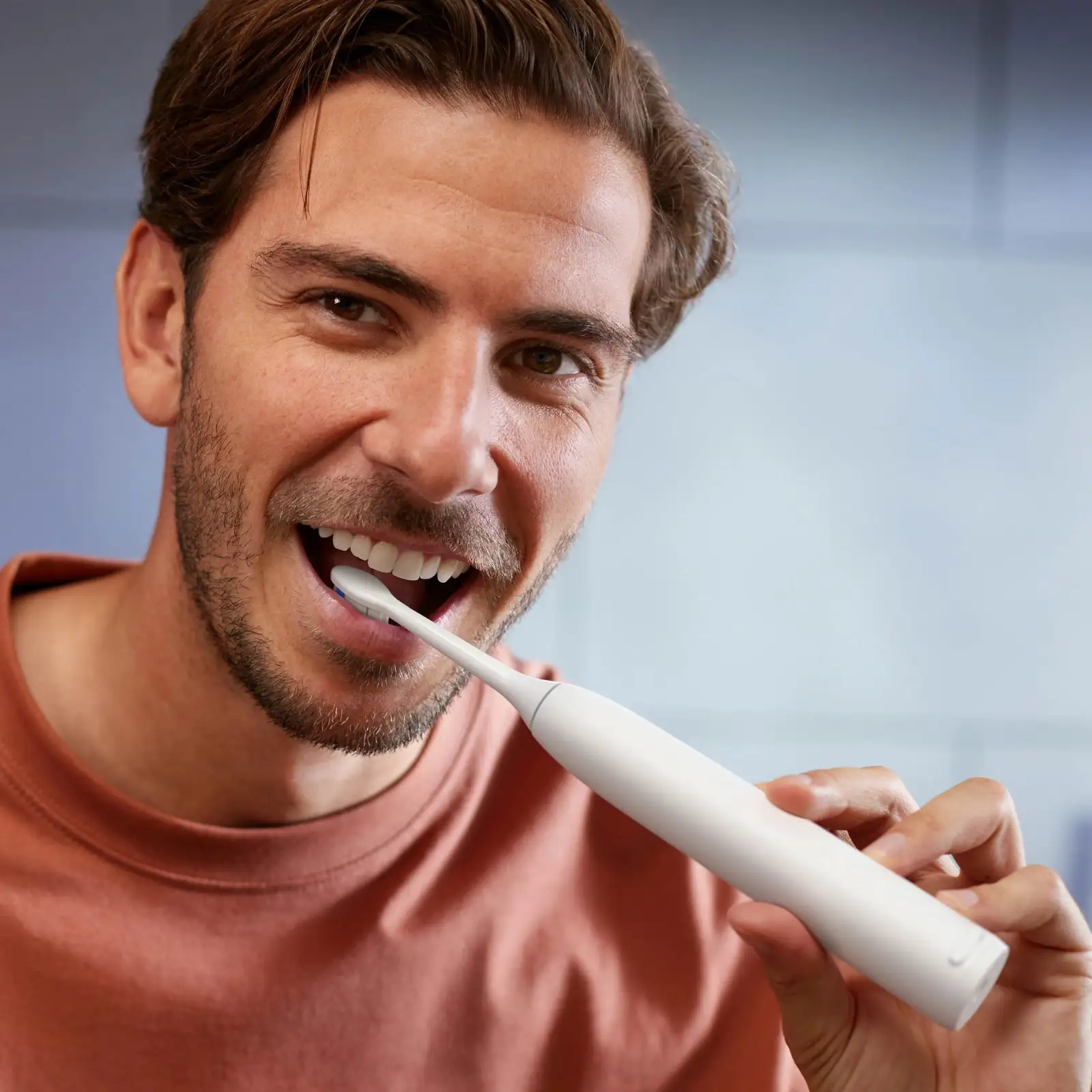 Набор из 2-х электрических зубных щеток Philips Sonicare 5300 HX7109/01