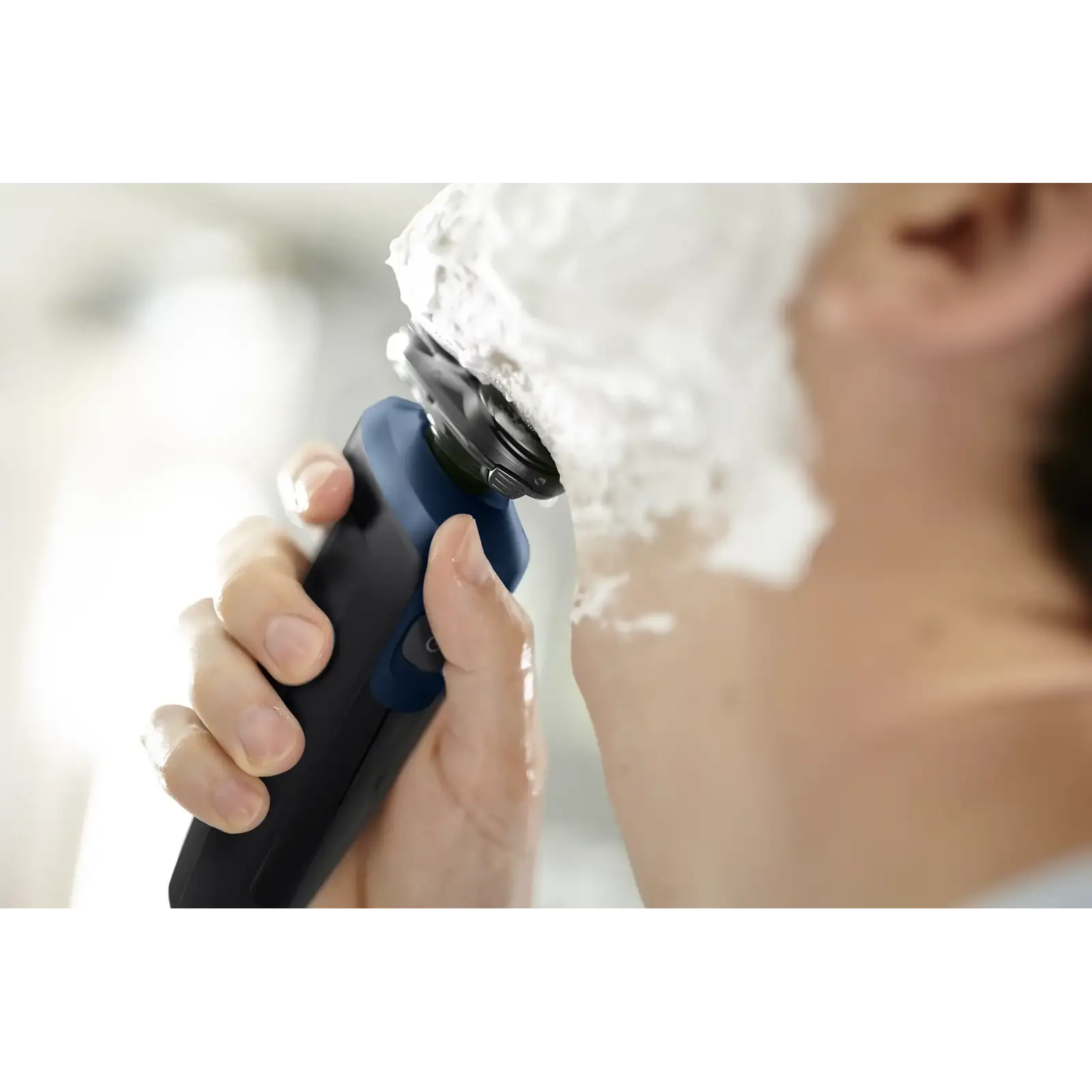 Электрическая бритва Philips Series 5000 S5465/18